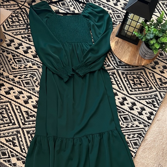 Chic Long Sleeve Forest Green Dress - Picture 4 of 4